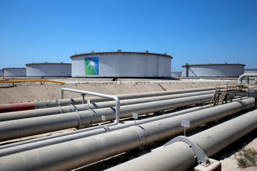 Saudi Arabia cuts oil prices to Asia to four-month low