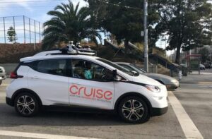 GM robotaxi unit Cruise offers $75,000 to resolve crash probe