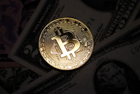 tagreuters.com2024binary_LYNXMPEK070OZ-VIEWIMAGE