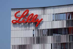 Lilly rides wave of weight-loss drug demand, working to expand capacity