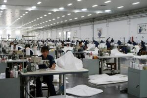 China’s March factory activity expands for first time in six months