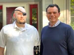 Surgeons in New York announce world’s first eye transplant