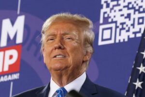 Republican candidate Trump says U.S. needs to impose tariffs on China